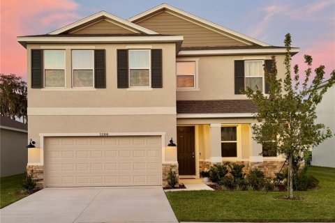 House in San Antonio, Florida 4 bedrooms, 256.04 sq.m. № 2310943