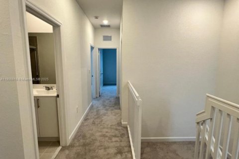 House in Homestead, Florida 3 bedrooms № 1880357 - photo 11