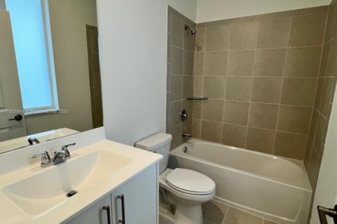 House in Homestead, Florida 3 bedrooms № 1880357 - photo 24