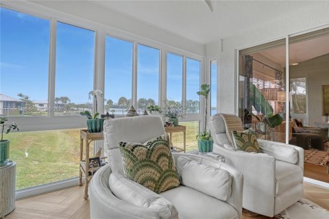 Купить кондоминиум в Стьюарт, Флорида 2 спальни, 120.77м2, № 2027229 - фото 24