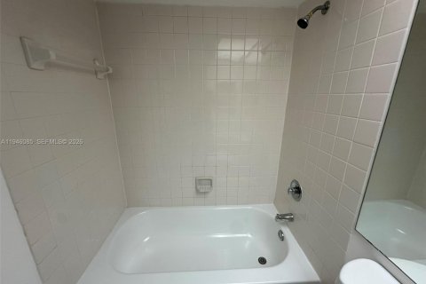 Condominio en alquiler en Homestead, Florida, 2 dormitorios, 107.77 m2 № 2002433 - foto 20