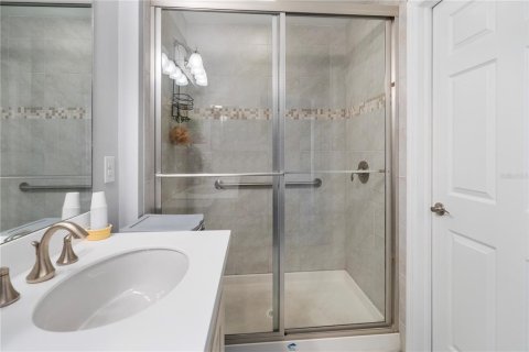 Townhouse in Fort Myers, Florida 4 bedrooms, 171.68 sq.m. № 2212708 - photo 16