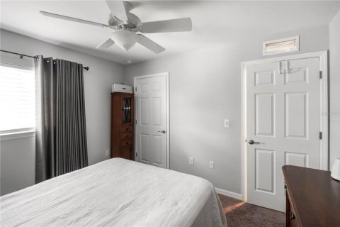 Townhouse in Fort Myers, Florida 4 bedrooms, 171.68 sq.m. № 2212708 - photo 29