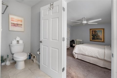 Townhouse in Fort Myers, Florida 4 bedrooms, 171.68 sq.m. № 2212708 - photo 17