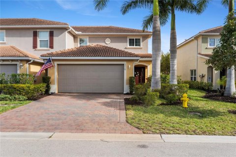 Townhouse in Fort Myers, Florida 4 bedrooms, 171.68 sq.m. № 2212708