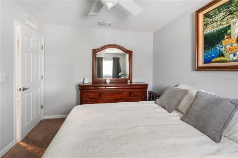 Townhouse in Fort Myers, Florida 4 bedrooms, 171.68 sq.m. № 2212708 - photo 28