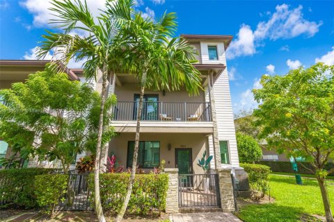 Touwnhouse à vendre à Doral, Floride: 4 chambres, 200.95 m2 № 1948520 - photo 1