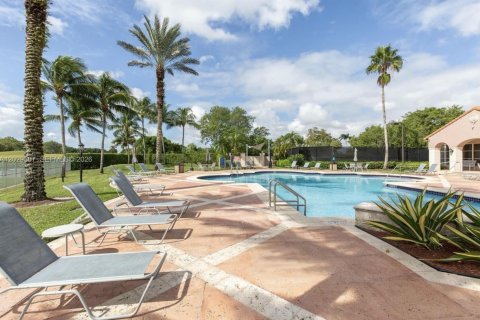 Copropriété à louer à Wellington, Floride: 2 chambres, 123.75 m2 № 2086215 - photo 2