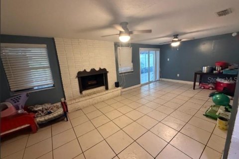 Villa ou maison à vendre à Sanford, Floride: 3 chambres, 168.15 m2 № 2213219 - photo 5