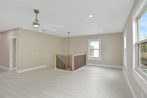 House in Lakeland, Florida 5 bedrooms, 259.1 sq.m. № 1913335 - photo 28