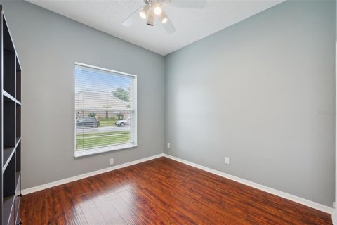 House in Orlando, Florida 4 bedrooms, 224.45 sq.m. № 2150445 - photo 23