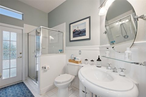 House in Orlando, Florida 4 bedrooms, 224.45 sq.m. № 2150445 - photo 18