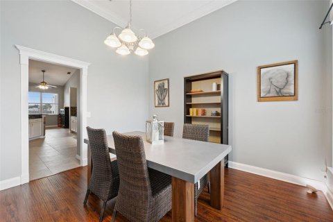 House in Orlando, Florida 4 bedrooms, 224.45 sq.m. № 2150445 - photo 7