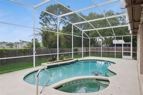House in Orlando, Florida 4 bedrooms, 224.45 sq.m. № 2150445 - photo 3