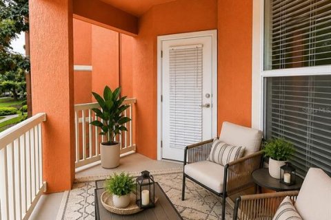 Condo in Orlando, Florida, 2 bedrooms № 2258544 - photo 12
