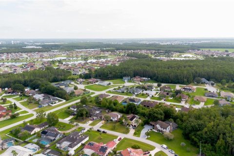 Casa en alquiler en Kissimmee, Florida, 6 dormitorios, 354.61 m2 № 2218906 - foto 10