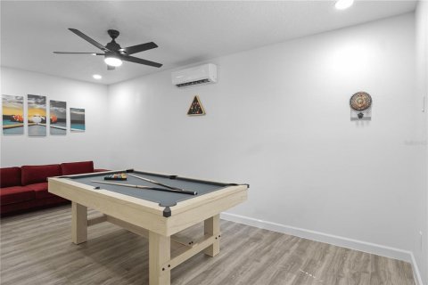 Casa en alquiler en Kissimmee, Florida, 6 dormitorios, 354.61 m2 № 2218906 - foto 28