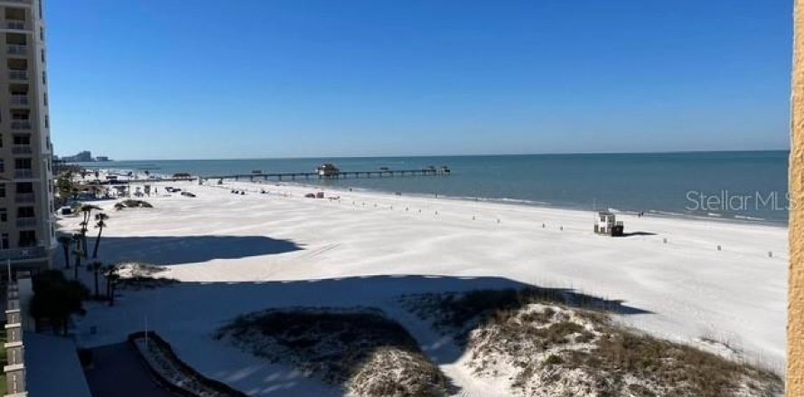 Condo in Clearwater, Florida, 3 bedrooms № 1805642