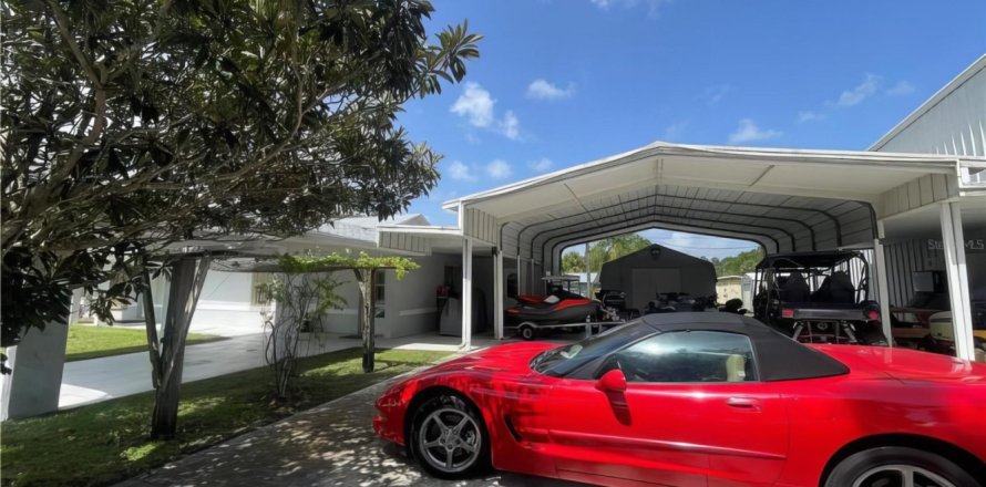 House in Okeechobee, Florida 3 bedrooms, 132.39 sq.m. № 981719