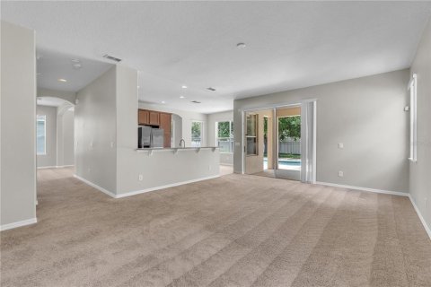 House in Orlando, Florida 4 bedrooms, 274.15 sq.m. № 1808059 - photo 10