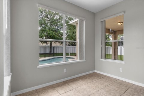 House in Orlando, Florida 4 bedrooms, 274.15 sq.m. № 1808059 - photo 16