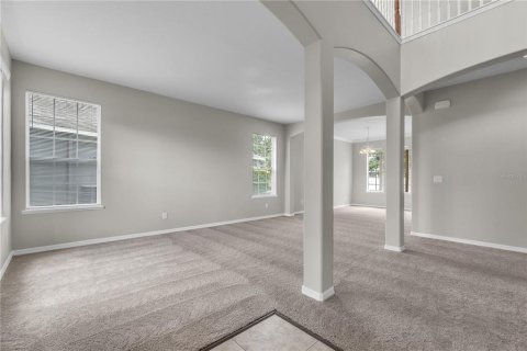 House in Orlando, Florida 4 bedrooms, 274.15 sq.m. № 1808059 - photo 3