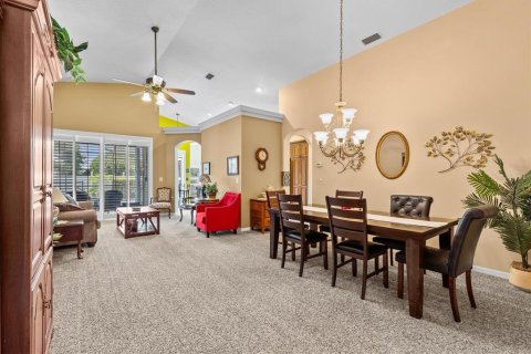 House in Tarpon Springs, Florida 4 bedrooms, 181.62 sq.m. № 1740729 - photo 6