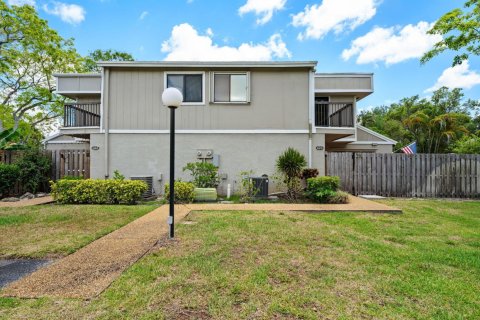 Touwnhouse à vendre à Plantation, Floride: 2 chambres, 116.96 m2 № 2146699 - photo 2