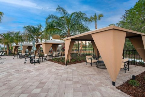 House in Wesley Chapel, Florida 5 bedrooms, 268.86 sq.m. № 2259475 - photo 27