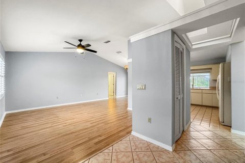 Casa en venta en Spring Hill, Florida, 3 dormitorios, 138.98 m2 № 1520877 - foto 2