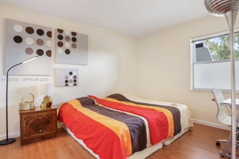 Copropriété à vendre à Tamarac, Floride: 2 chambres, 99.87 m2 № 1985980 - photo 16