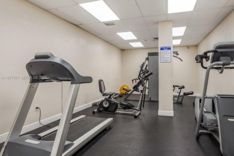 Copropriété à vendre à Tamarac, Floride: 2 chambres, 99.87 m2 № 1985980 - photo 26