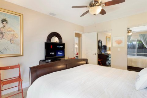 House in West Palm Beach, Florida 3 bedrooms, 157.93 sq.m. № 2169483 - photo 14