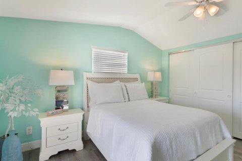 House in West Palm Beach, Florida 3 bedrooms, 157.93 sq.m. № 2169483 - photo 21