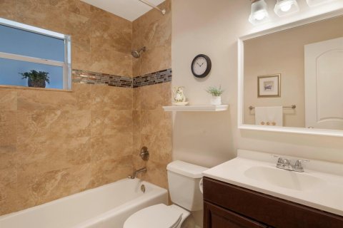 House in West Palm Beach, Florida 3 bedrooms, 157.93 sq.m. № 2169483 - photo 11