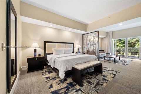 Condominio en venta en Doral, Florida, 1 dormitorio, 65.5 m2 № 2023071 - foto 12