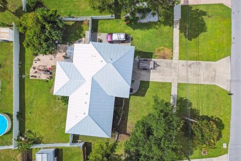 House in Oldsmar, Florida 3 bedrooms, 154.22 sq.m. № 2157208 - photo 5
