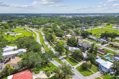 House in Oldsmar, Florida 3 bedrooms, 154.22 sq.m. № 2157208 - photo 22