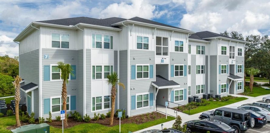 Appartement à Wesley Chapel, Floride 2 chambres, 101.08 m2 № 1555217