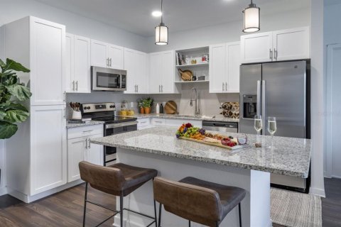 Appartement à louer à Wesley Chapel, Floride: 2 chambres, 101.08 m2 № 1555217 - photo 3
