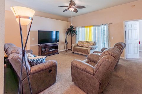 Casa en venta en Davenport, Florida, 4 dormitorios, 170.85 m2 № 1643043 - foto 16
