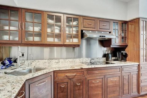Adosado en venta en Longboat Key, Florida, 2 dormitorios, 242.1 m2 № 1916625 - foto 19