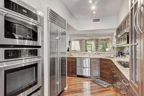 Adosado en venta en Longboat Key, Florida, 2 dormitorios, 242.1 m2 № 1916625 - foto 13