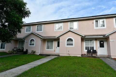 Townhouse in Orlando, Florida 3 bedrooms, 110.18 sq.m. № 2353266