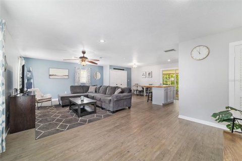 Casa en venta en Ocala, Florida, 3 dormitorios, 102.56 m2 № 1901597 - foto 10
