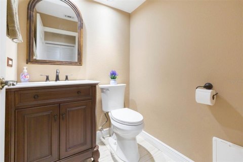 House in Tampa, Florida 4 bedrooms, 290.04 sq.m. № 1829324 - photo 17