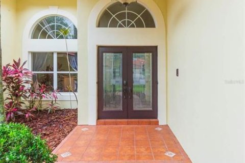 House in Tampa, Florida 4 bedrooms, 290.04 sq.m. № 1829324 - photo 4