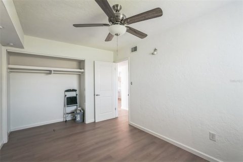 Villa ou maison à vendre à North Port, Floride: 2 chambres, 119.57 m2 № 1908746 - photo 24