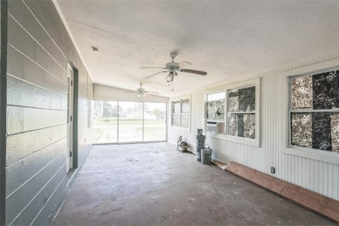Villa ou maison à vendre à North Port, Floride: 2 chambres, 119.57 m2 № 1908746 - photo 26