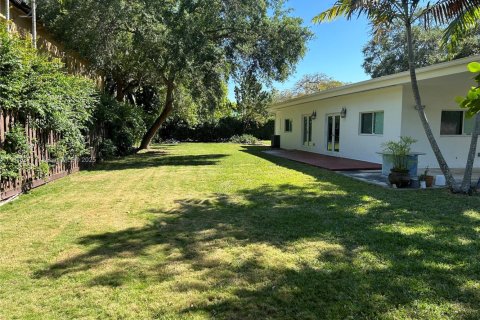 Casa en venta en Miami, Florida, 3 dormitorios, 169.64 m2 № 1940987 - foto 5